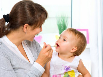 新生儿什么时候可以吃米粉 13Z52CT-95V.jpg